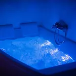 Netflix & Sky Jacuzzi Lejlighed Puteaux