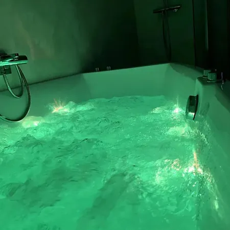 Jacuzzi D Europe Appartement *