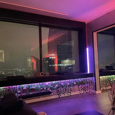 Netflix & Sky Jacuzzi
