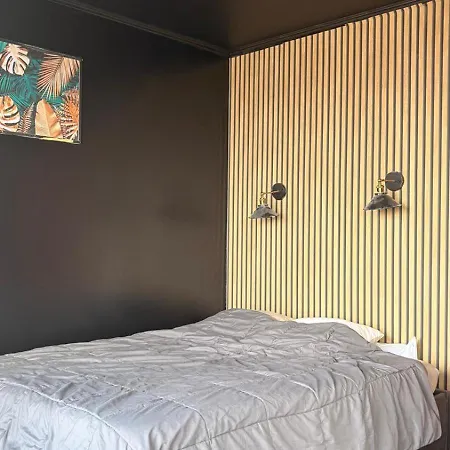 Appartement Jacuzzi D Europe Puteaux